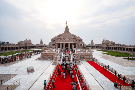 अयोध्या: राम मंदिर मामले में आईटी एक्सपर्ट्स की टीम खंगाल रही डेटा, सीसीटीवी फुटेज और डिजिटल रिकॉर्ड की भी पड़ताल