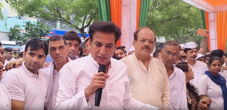 दिल्ली में एसआईआर के लिए कांग्रेस का विशेष अभियान, बाबरपुर में शुरू किए सहायता शिविर