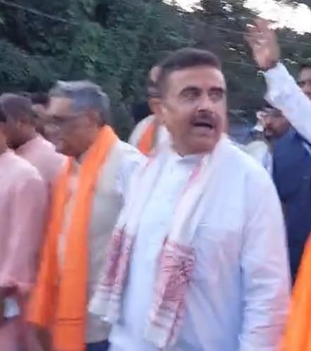 पश्चिम बंगाल जलपाईगुड़ी में नशे के खिलाफ पुलिस ने की कार्रवाई, मुख्यमंत्री से युवाओं ने की थी शिकायत