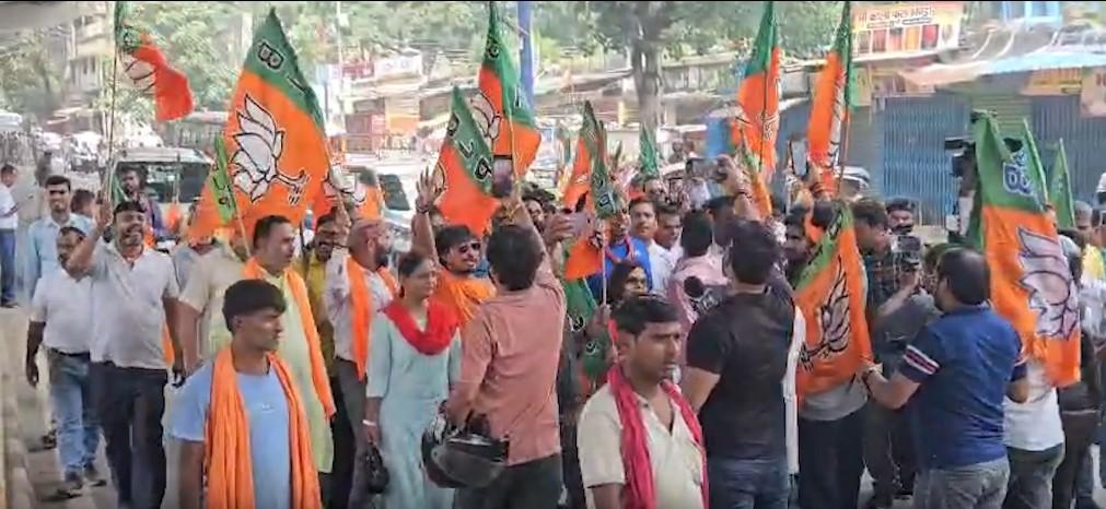 झारखंडः छात्रों पर लाठीचार्ज के विरोध में भाजपा का प्रदर्शन, कहा-सरकार ने पार की जुल्म और बर्बरता की हदें