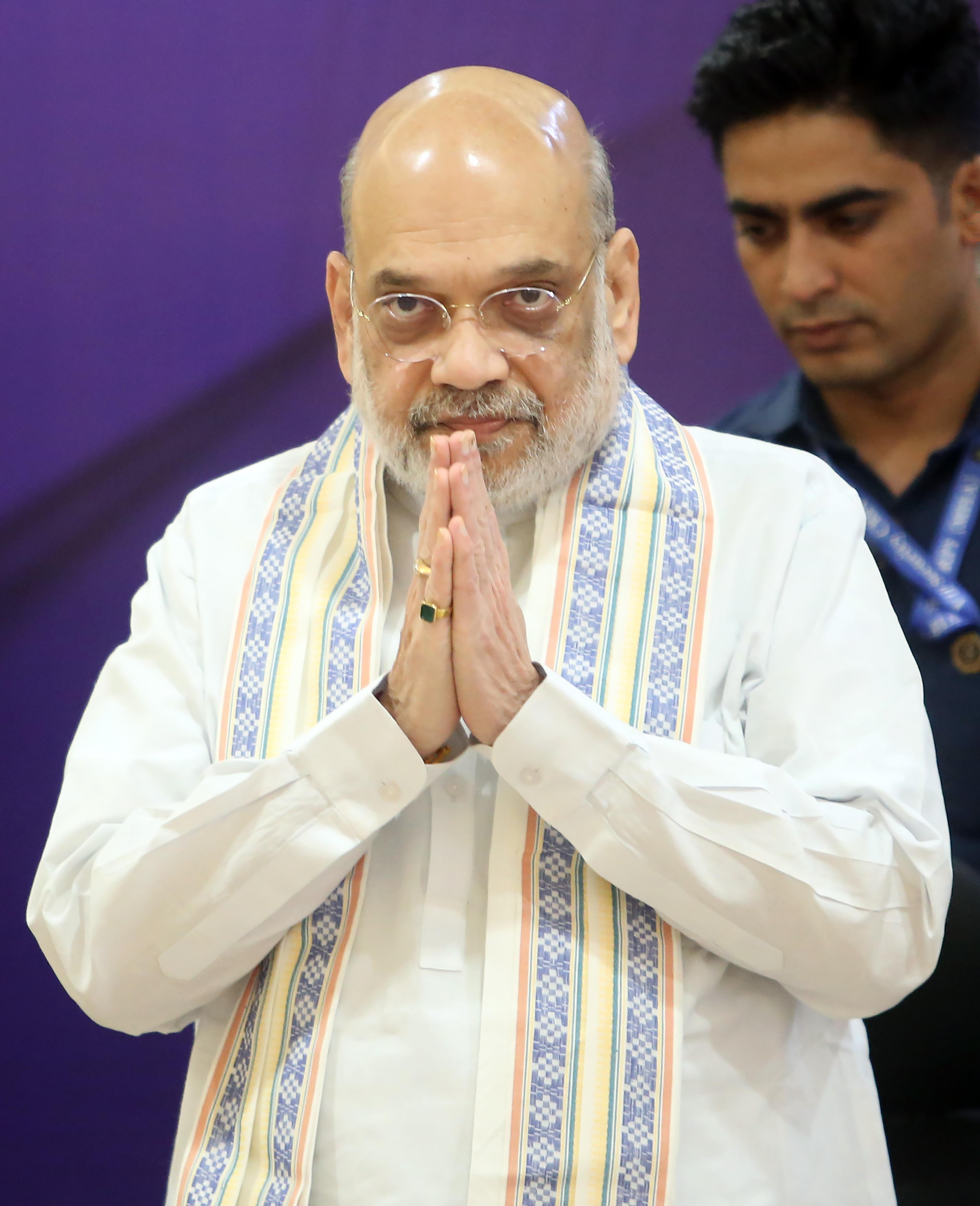 गुजरात दौरे पर केंद्रीय गृह मंत्री अमित शाह, लॉन्च करेंगे 'भारत टैक्सी', शाम को जनता दरबार