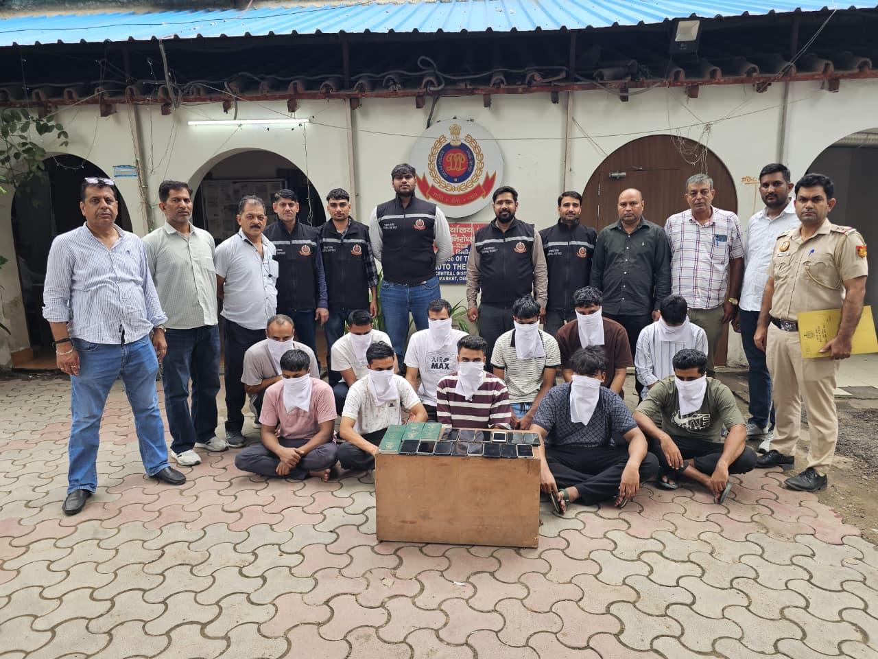 दिल्ली पुलिस ने वीजा शर्तों का उल्लंघन करने के आरोप में 11 बांग्लादेशी नागरिकों को हिरासत में लिया