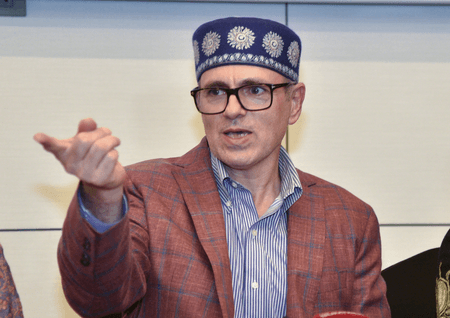ईरान संकट: उमर अब्दुल्ला ने विदेश मंत्री जयशंकर से की बात, कश्मीरी छात्रों की सुरक्षा का मिला आश्वासन