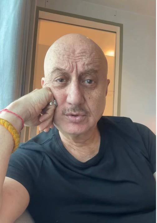 'प्रकृति के रौद्र रूप के आगे इंसान असहाय', अनुपम खेर ने की असम बाढ़ पीड़ितों की मदद की अपील
