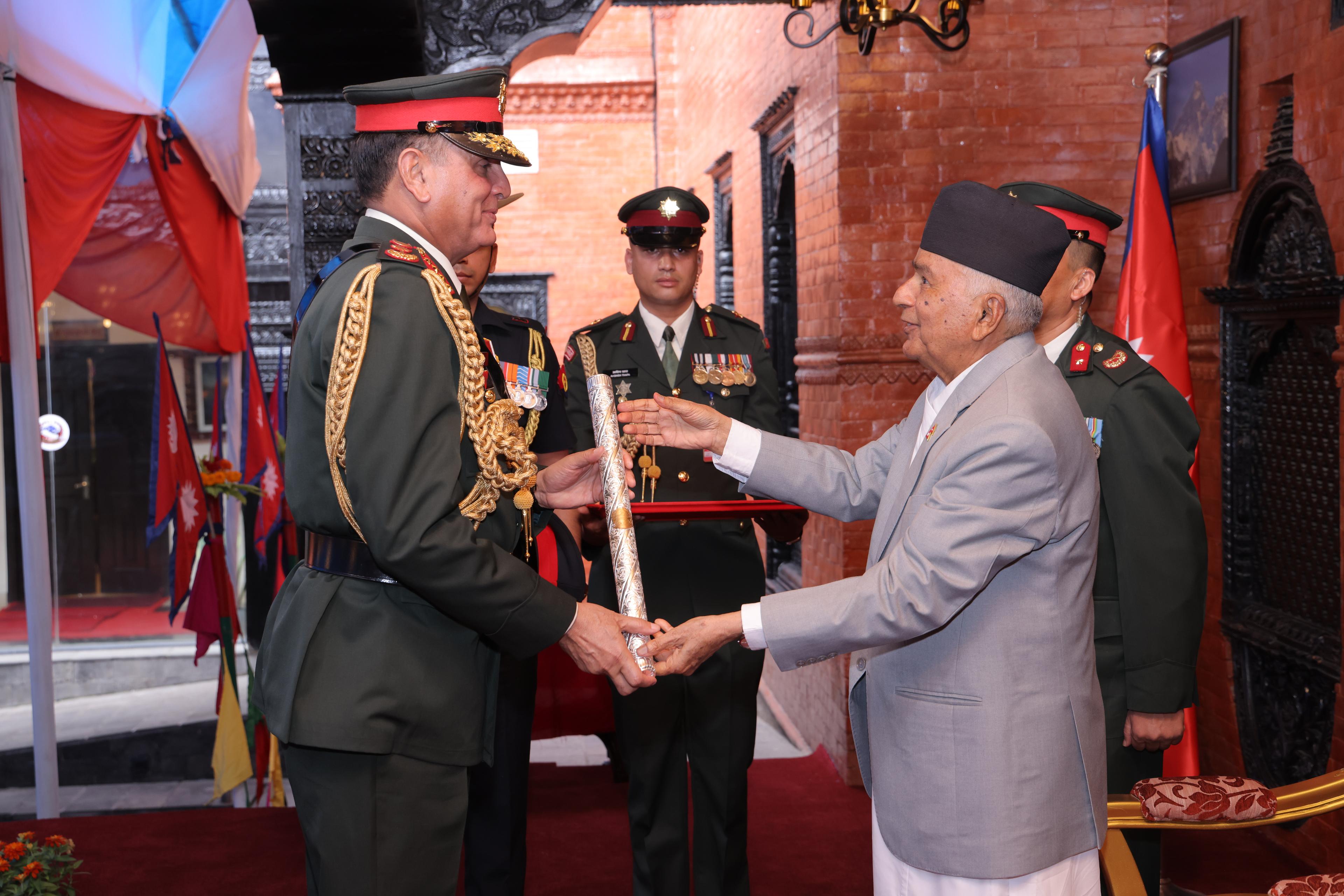 नेपाली