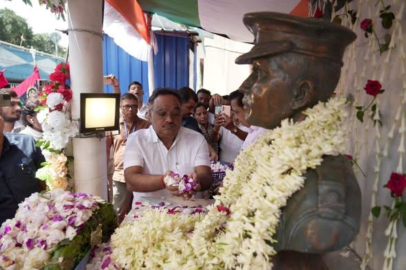बंगाल भाजपा अध्यक्ष ने राज्य में ‘कश्मीर मांगे आजादी’ के नारे लगाने वालों को कड़ी चेतावनी दी