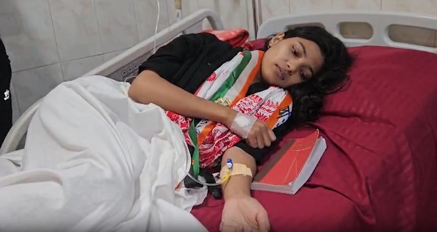 हम आपके ही बच्चे हैं, हमसे बात कीजिए