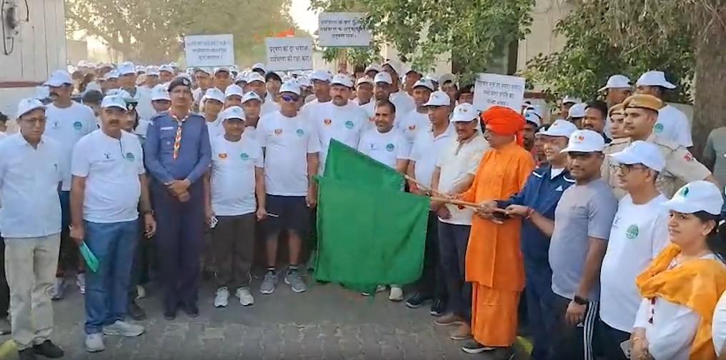 राजस्थान: सीकर में विश्व पर्यावरण दिवस से एक दिन पहले 'रन फॉर एनवायरनमेंट' का आयोजन