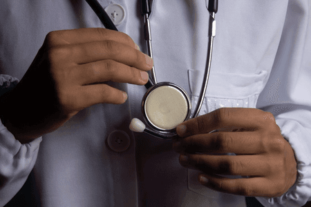 नोएडा के बाल चिकित्सा संस्थान में बढ़ेंगी सुपर स्पेशियलिटी सेवाएं, इमरजेंसी समेत तीन नए विभागों को मंजूरी