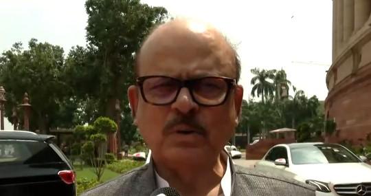 भारतीय हॉकी टीम की जर्सी का रंग बदलने पर विपक्षी नेताओं ने जताई निराशा