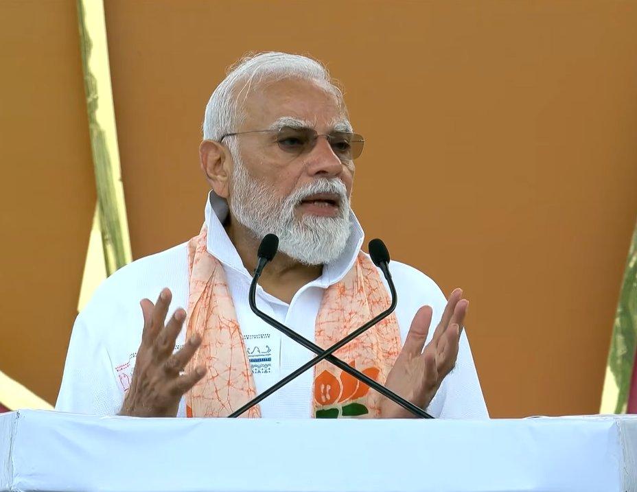 'पूरा विश्व और देश एक-दूसरे से जुड़ा रहा, यही योग की ताकत', अंतरराष्ट्रीय योग दिवस पर पीएम मोदी का संदेश