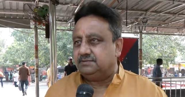राहुल गांधी मां के महत्व को नहीं समझते,