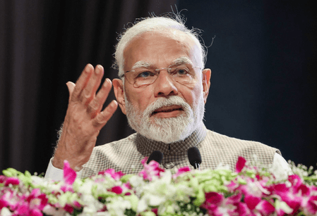 'काकोरी कांड' के सौ साल, पीएम मोदी और सीएम योगी ने क्रांतिकारियों को किया याद