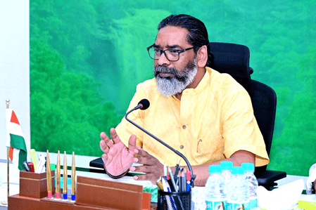 जनगणना 2027 में सरना धर्म को अलग कोड देने की मांग, सीएम हेमंत सोरेन ने राष्ट्रपति, प्रधानमंत्री और राज्यपाल को लिखा पत्र