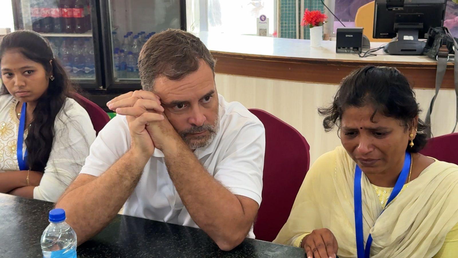 तमिलनाडु: नीट पेपर लीक के कारण आत्महत्या करने वाले छात्रों के परिवार से मिले राहुल गांधी