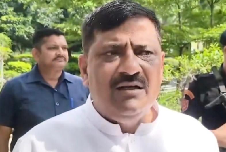 युवाओं के विरोध प्रदर्शन में कुछ शरारती तत्व भी शामिल हो गए थे: संजय झा