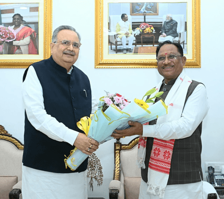 छत्तीसगढ़ के नवीन विधानसभा भवन का लोकार्पण : सीएम विष्णु देव साय को डॉ. रमन सिंह ने दिया आमंत्रण