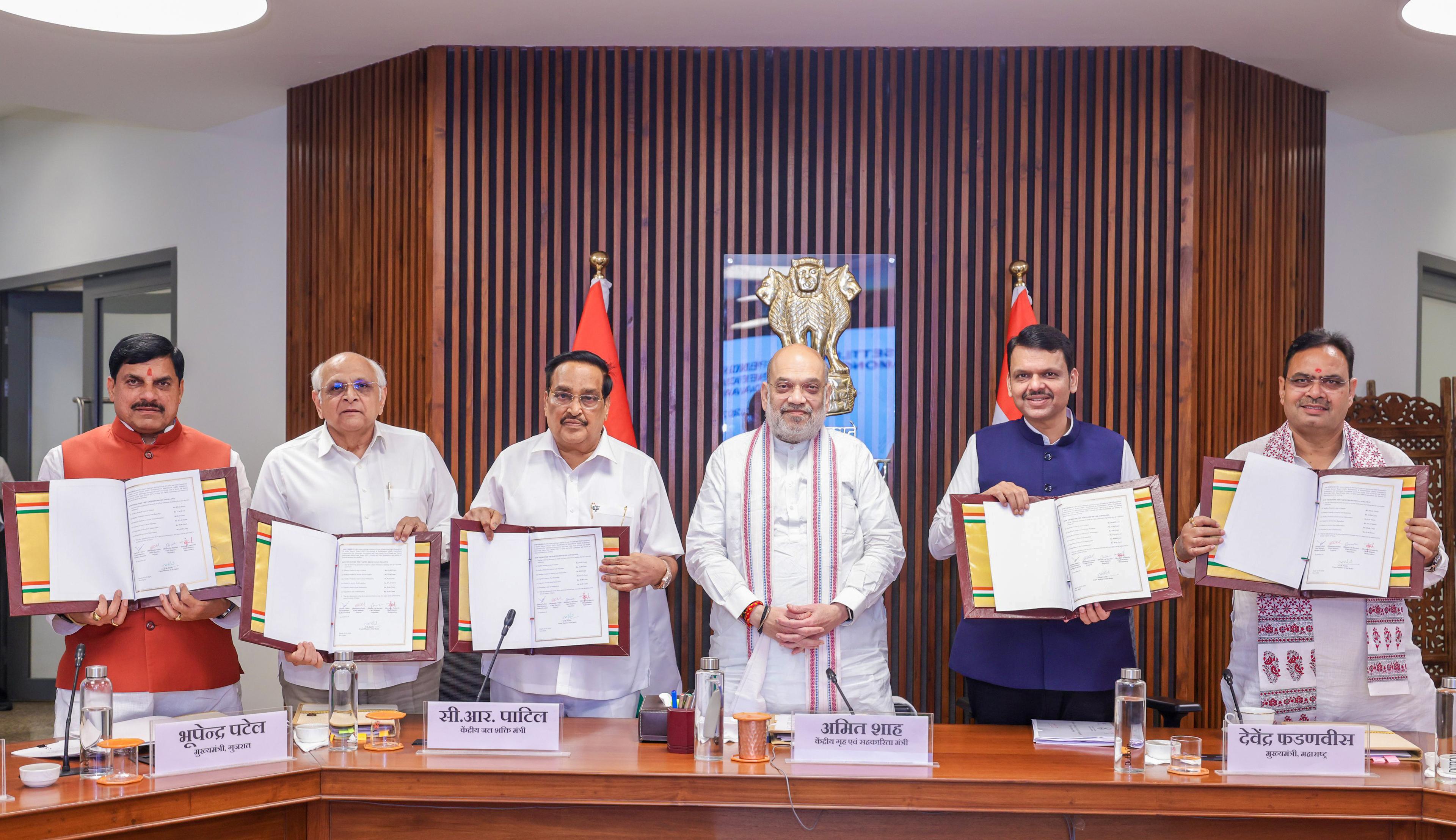 मध्य प्रदेश नर्मदा जल विवाद के दशकों पुराने मामले में समझौते के तहत 217 करोड़ रुपए का भुगतान करेगा