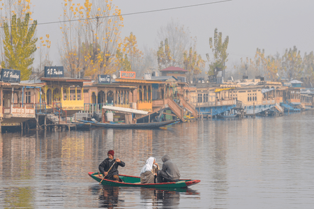 अनुच्छेद-370 हटने के सात साल : जम्मू-कश्मीर में बुनियादी ढांचे, निवेश, पर्यटन के क्षेत्र में जबरदस्त बदलाव