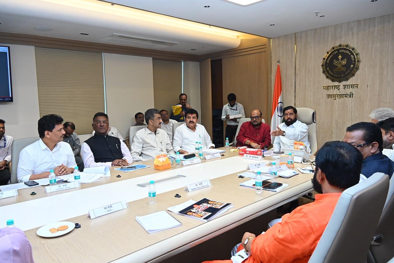 एकनाथ शिंदे ने हॉस्पिटल के बिजली कनेक्शन का काम 'फास्ट ट्रैक' पर पूरा करने का दिया निर्देश