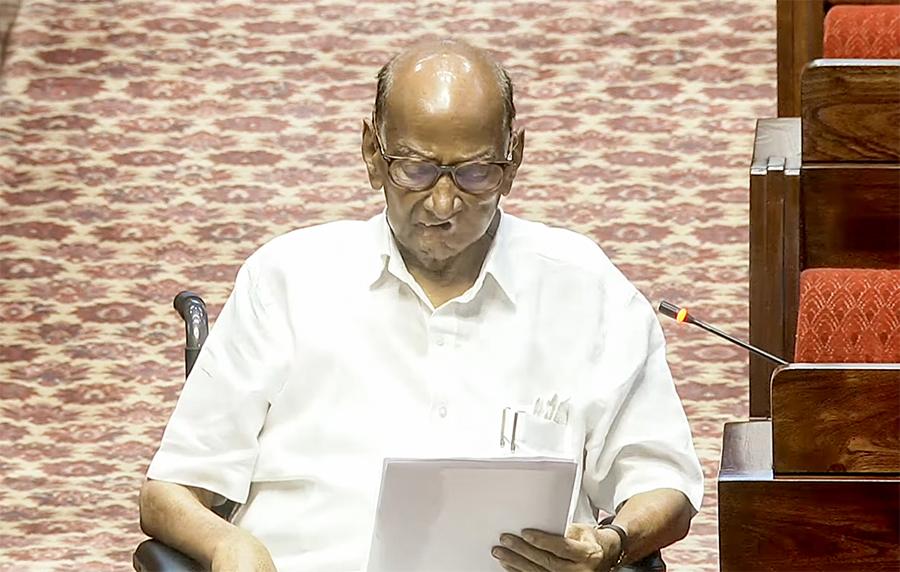 sharad-pawar-ne-cm-fadnavis-ko-likha-patra-sukha-ghoshit-karne-kisano-ko-aarthik-sahayata-dene-aur-karjmafi-ki-maang-ki