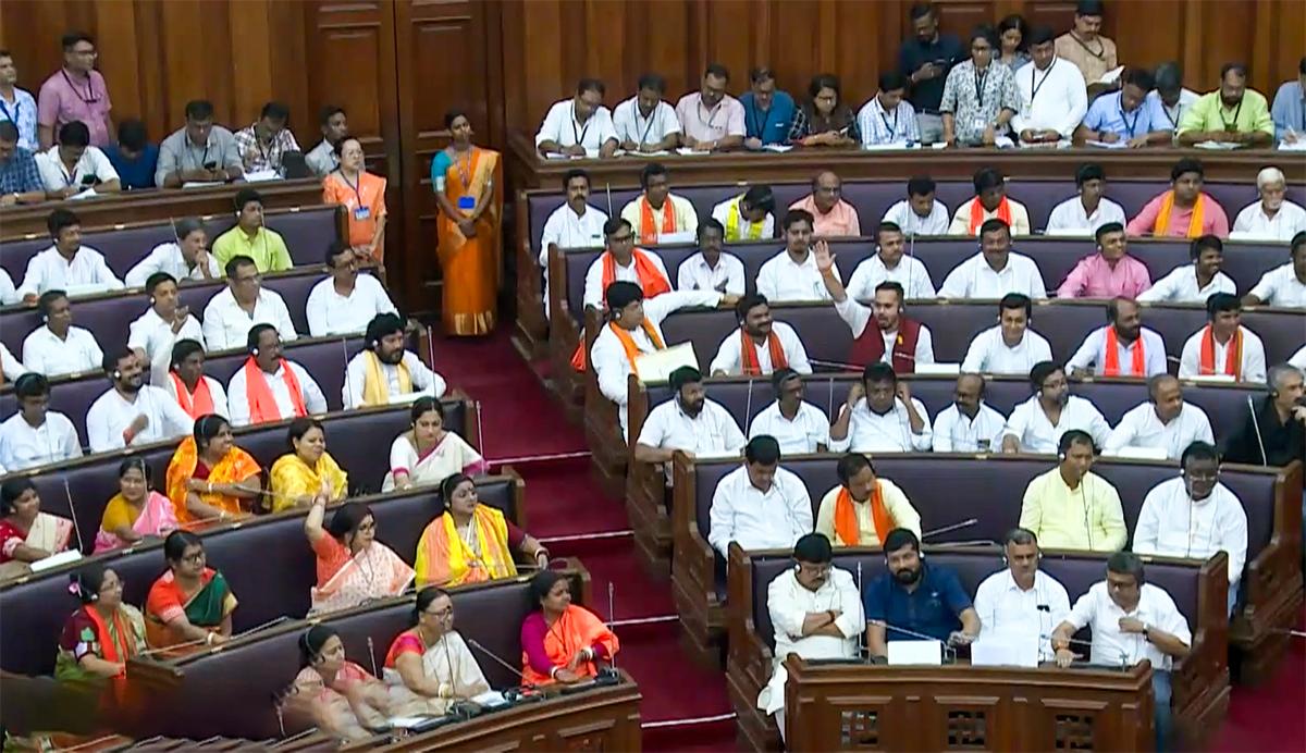 बंगाल विधानसभा के अंतिम दिन पेश होगी सीएजी रिपोर्ट, वित्तीय अनियमितताओं पर हो सकता है बड़ा खुलासा
