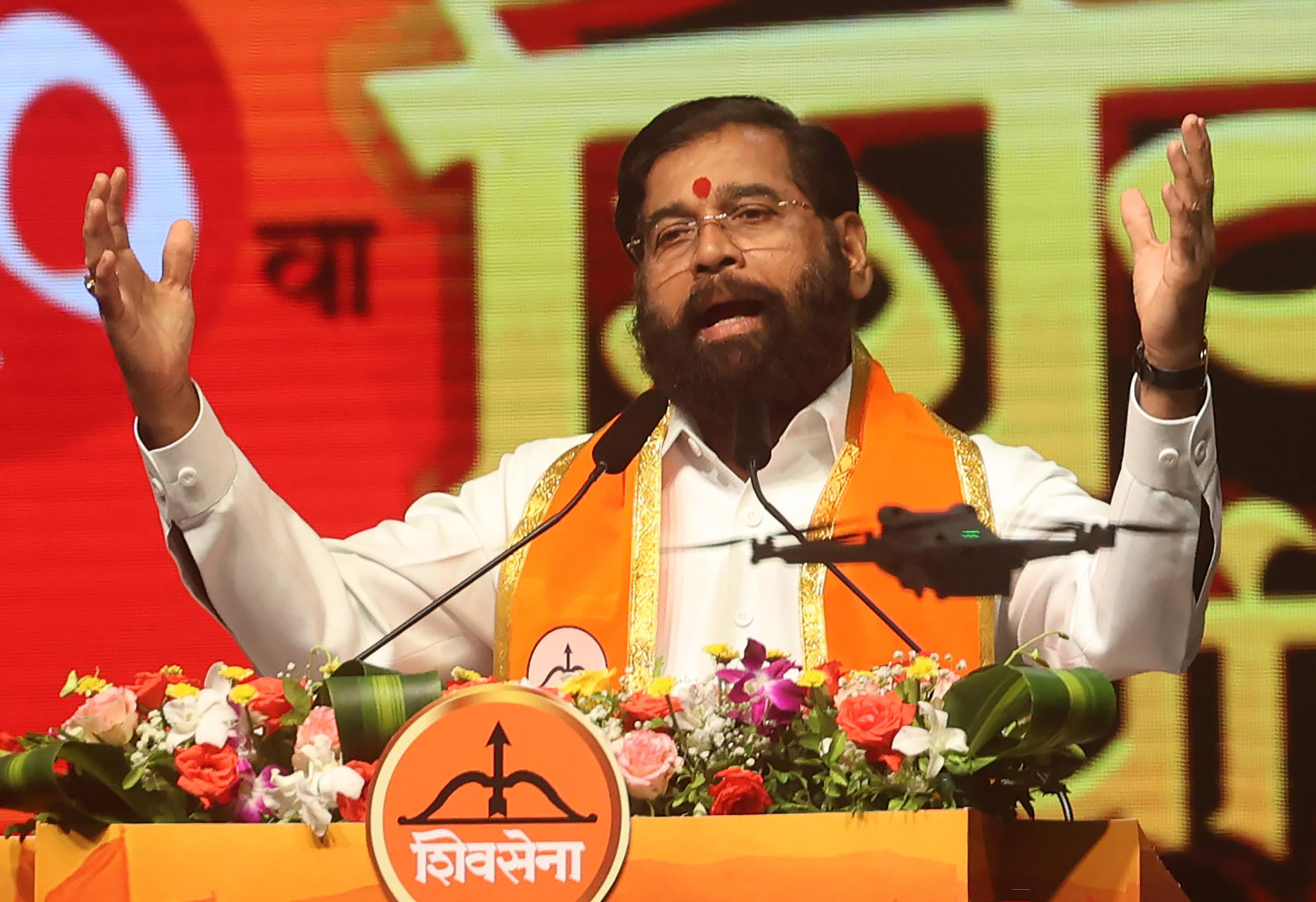 'ब्रेकिंग न्यूज आने वाली है', एकनाथ शिंदे के इस बयान से महाराष्ट्र की राजनीति में हलचल