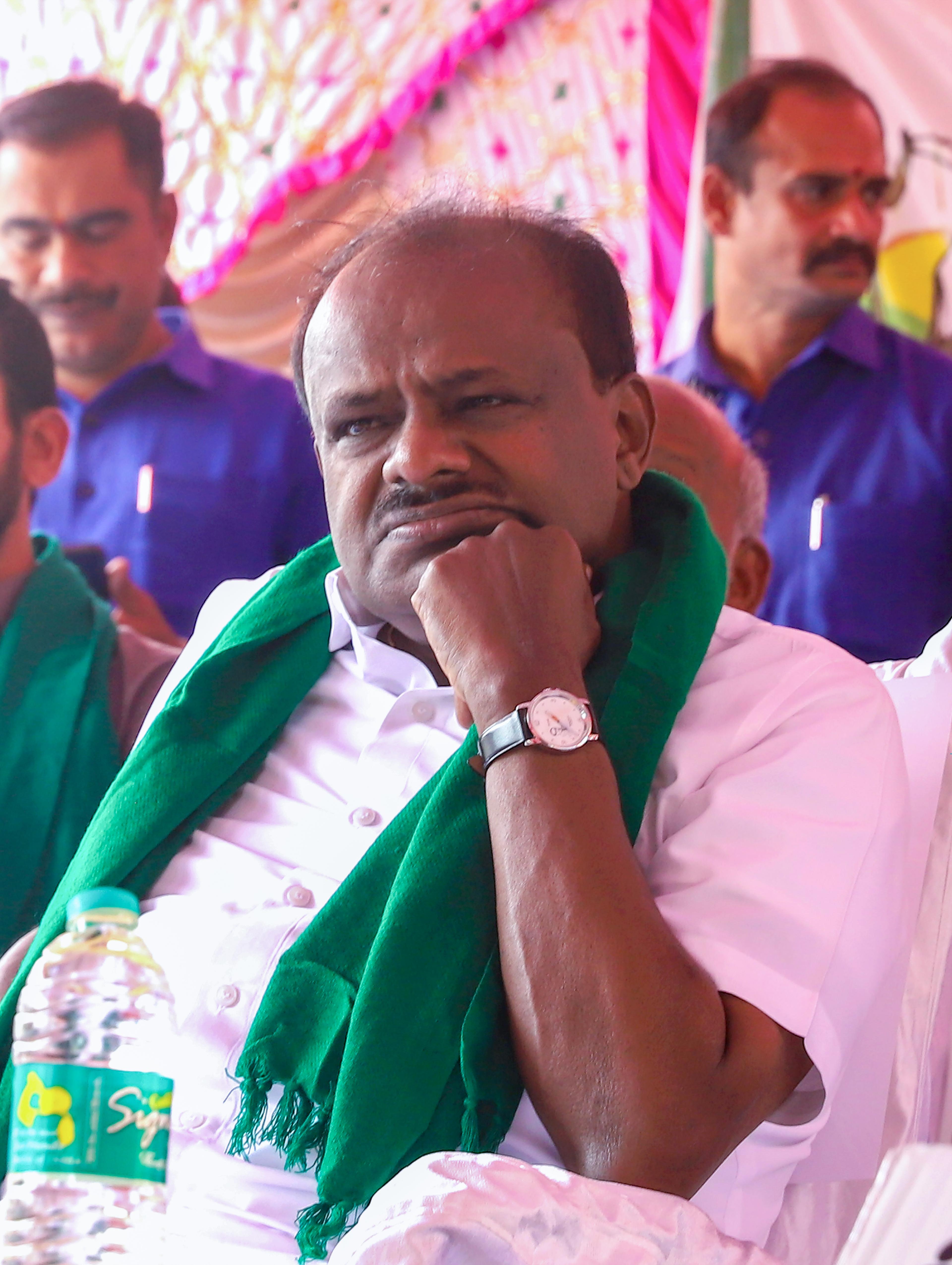 तमिलनाडु को कावेरी का पानी छोड़ना कर्नाटक के लिए 'अवैज्ञानिक' और 'डेथ वारंट': कुमारस्वामी