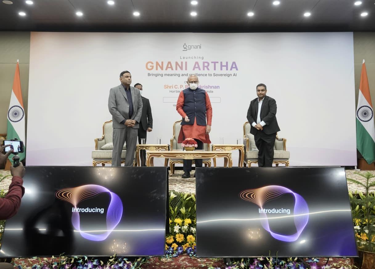 हमें हमेशा उपभोक्ता नहीं बने रहना चाहिए