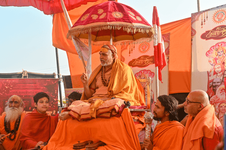 हमारी पीड़ा में जो साथ खड़ा हो वही हमारा पक्ष है : स्वामी अविमुक्तेश्वरानंद