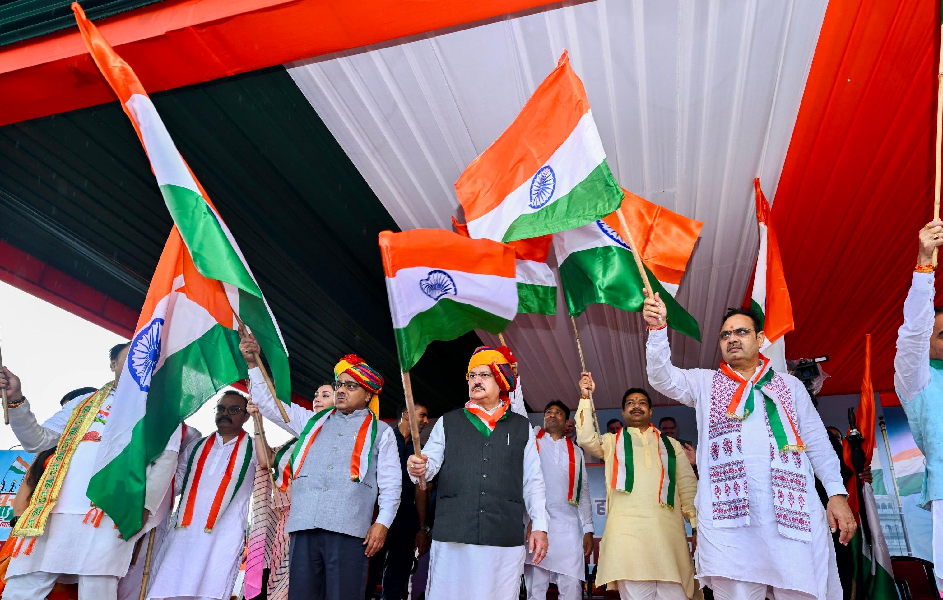जेपी नड्डा जयपुर में तिरंगा यात्रा में शामिल हुए, शहीदों और स्वतंत्रता सेनानियों को श्रद्धांजलि दी