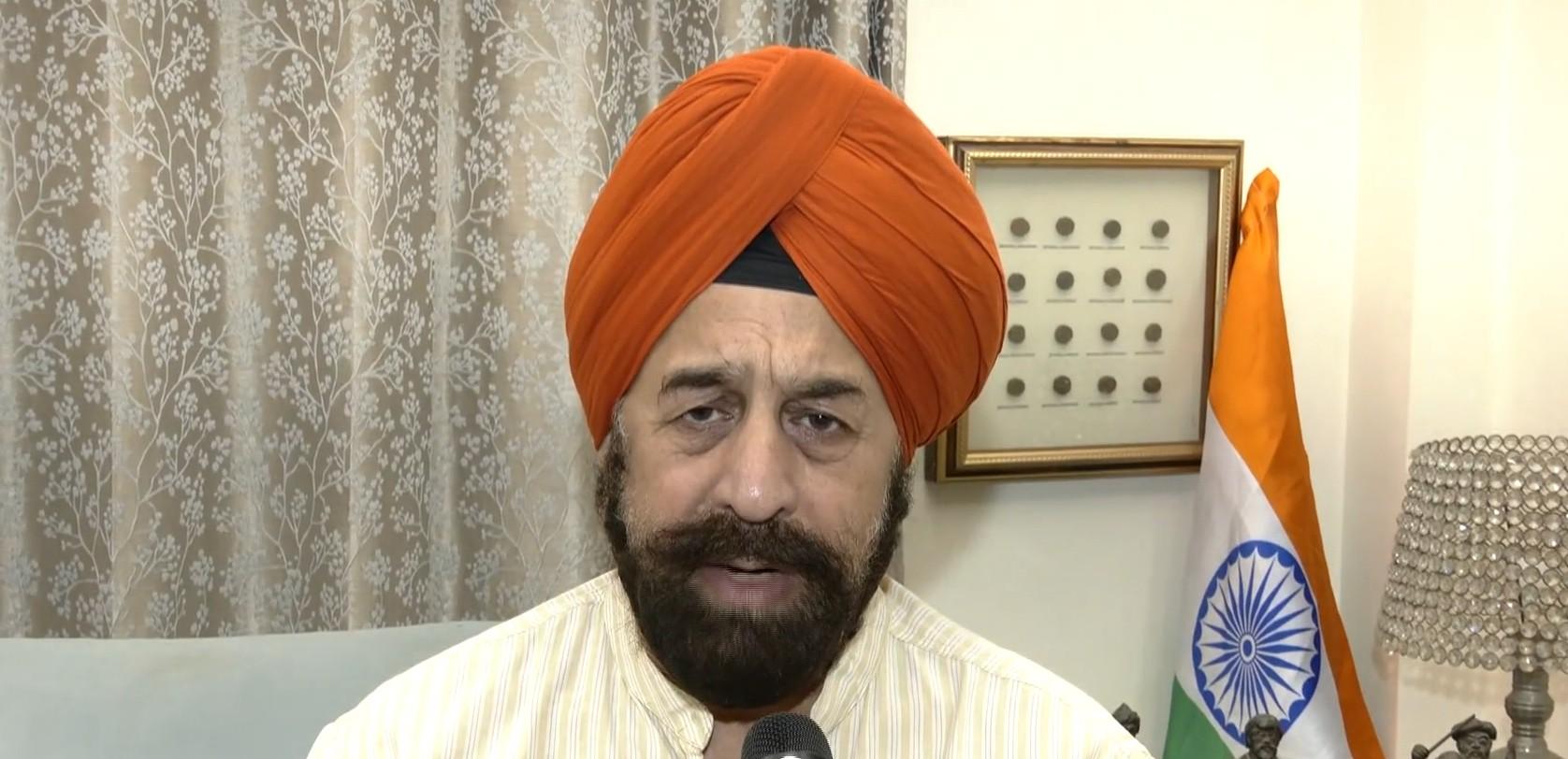 सोनिया