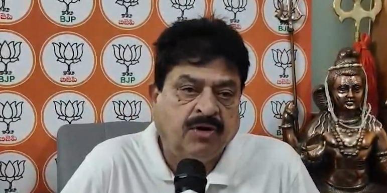 बुजुर्ग