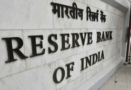 बेहतर संकेत देने के लिए आरबीआई को ओपन मार्केट ऑपरेशन में नए प्रयोग करने की जरूरत: एसबीआई रिपोर्ट