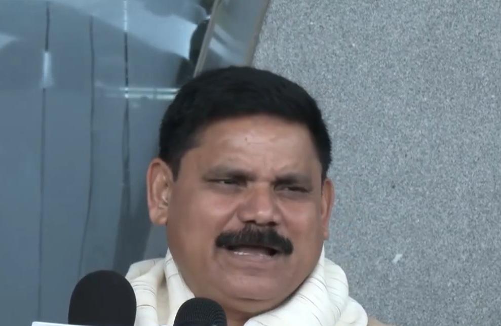 मोहन
