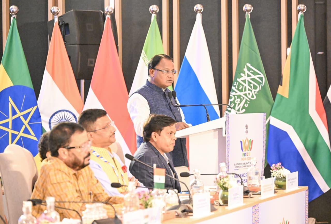 ओडिशा: सीएम माझी ने बैठक में आपदा जोखिम कम करने पर ब्रिक्स के बीच सहयोग की अपील की