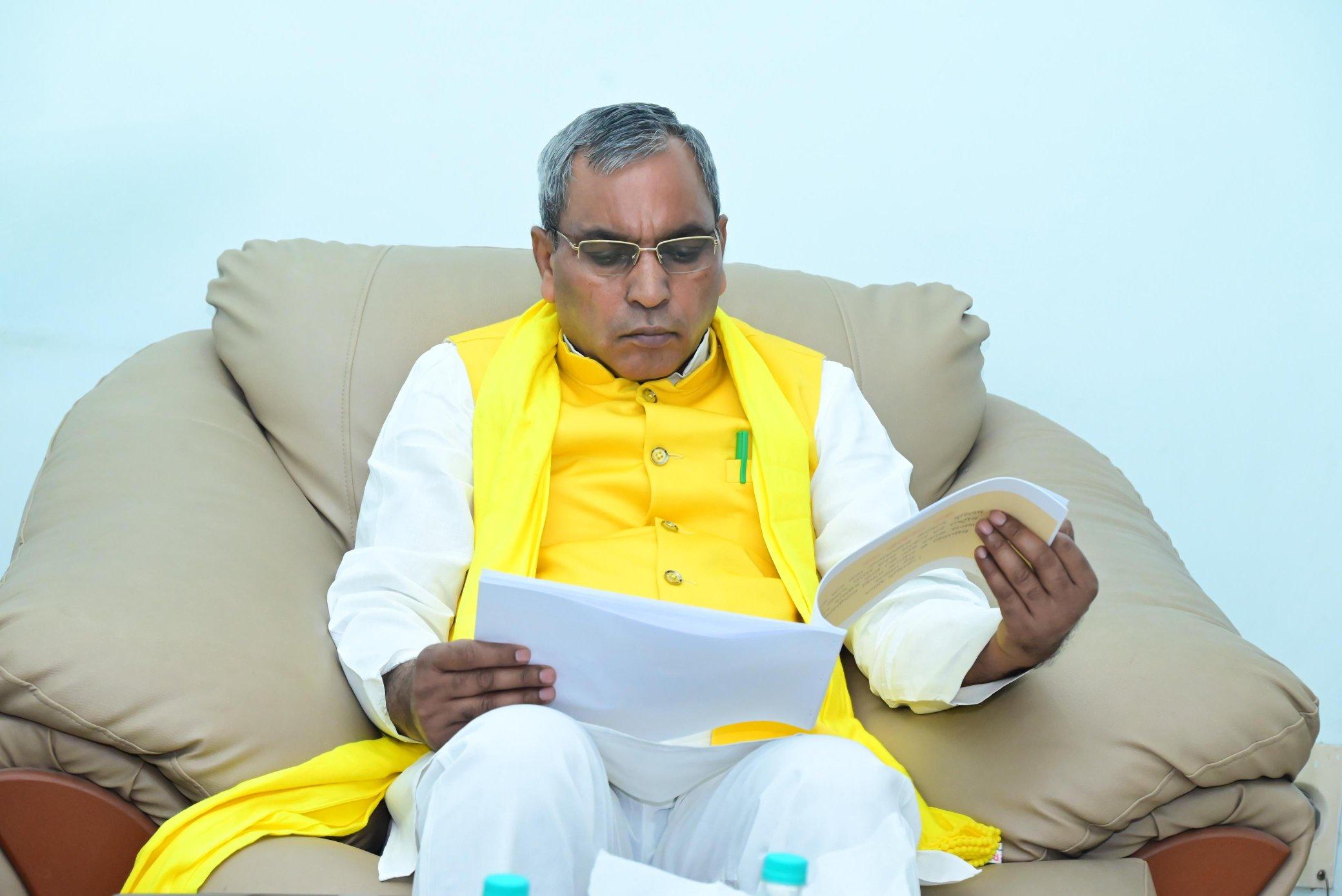डिजिटल लाइब्रेरी से ज्ञान, जियो-टैगिंग से पेयजल निगरानी; गांवों के कायाकल्प पर राजभर का जोर