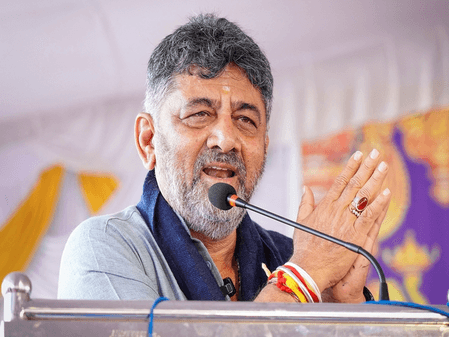 कैबिनेट फेरबदल या पावर-शेयरिंग पर समय करेगा फैसला: डीके शिवकुमार
