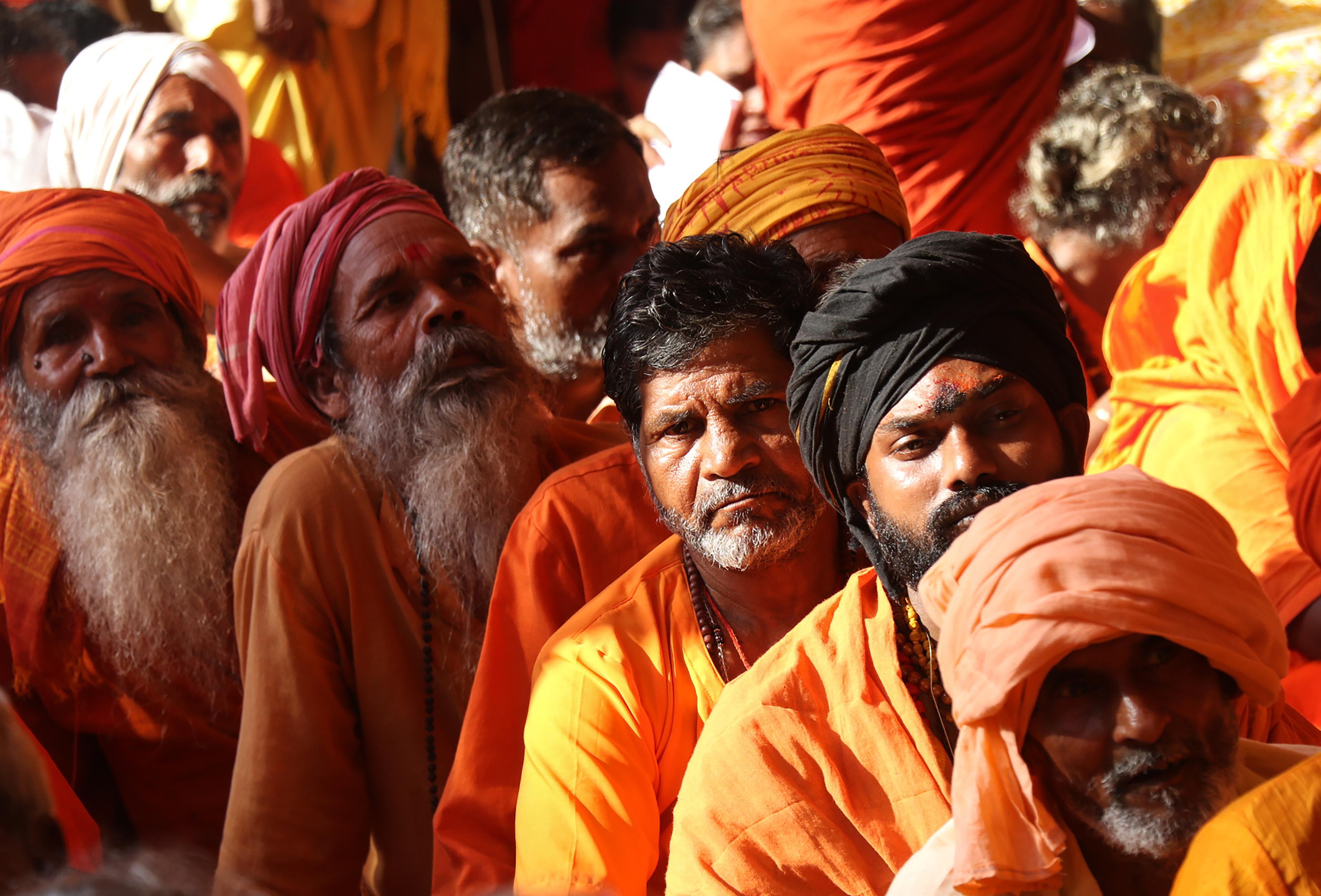 अमरनाथ यात्रा: 12 हजार से ज्यादा श्रद्धालुओं ने बाबा बर्फानी के किए दर्शन, तीसरा जत्था भी जम्मू से रवाना