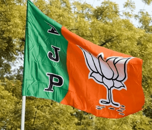 वंदे भारत ट्रेन में मारपीट मामला : विधायक राजीव पारीछा को कारण बताओ नोटिस, पार्टी ने मांगा जवाब