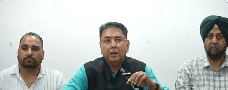 पंजाब: गांवों को 3 लाख से अधिक एलईडी स्ट्रीट लाइट्स से किया जाएगा रोशन, मंत्री अमन अरोड़ा ने दी जानकारी