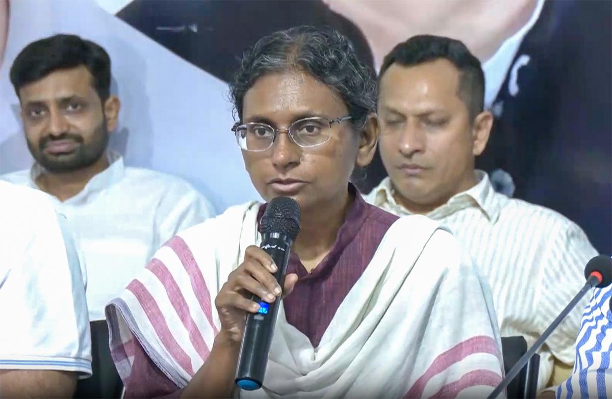 मीनाक्षी नटराजन के राज्यसभा नामांकन में आ रही मुश्किल के पीछे तेलंगाना का मामला
