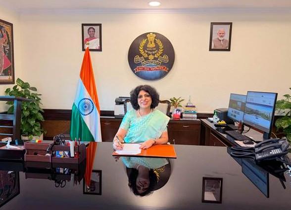 अलका नांगिया अरोड़ा ने इंडियन डिफेंस अकाउंट्स सर्विस के कंट्रोलर जनरल ऑफ डिफेंस अकाउंट्स का पदभार ग्रहण किया