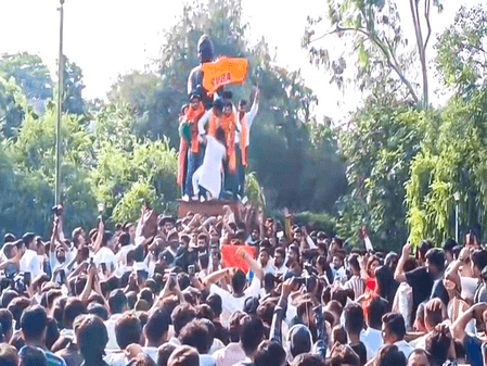 डूसू चुनाव : एबीवीपी की जीत के बाद अमित शाह और जेपी नड्डा समेत भाजपा के कई नेताओं ने बधाई दी