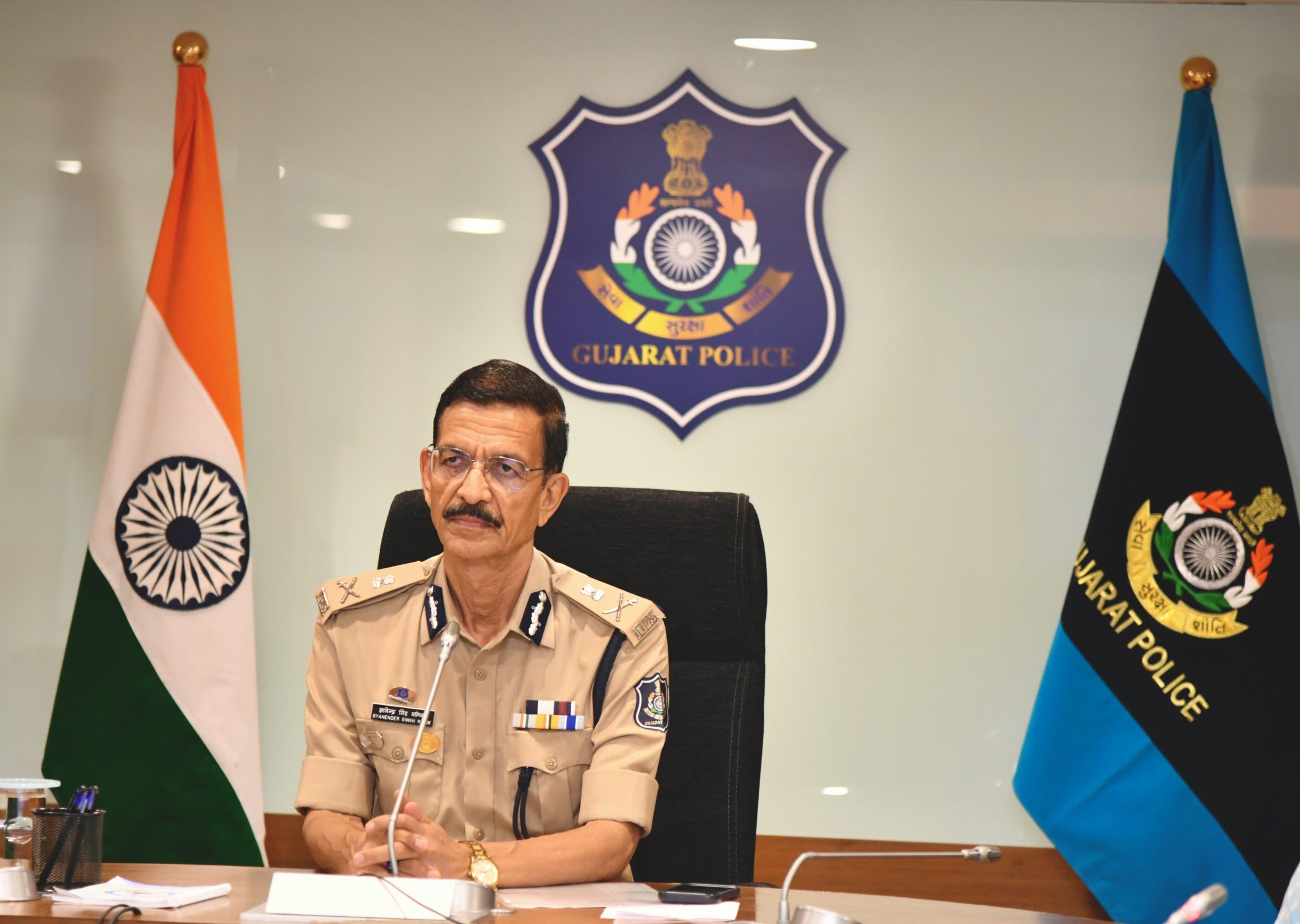 गुजरात पुलिस की पहल, महिलाओं और बच्चों को ऑनलाइन सुरक्षित रखने के लिए साइबर सुरक्षा अभियान