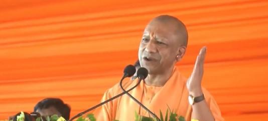 समाजवादी पार्टी पर सीएम योगी का तंज, बोले- सपा की साइकिल चलेगी तो दंगा ही कराएगी