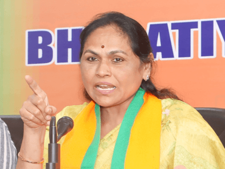 भाजपा की लड़ाई कर्नाटक और कांग्रेस की लड़ाई कुर्सी के लिए है : शोभा करंदलाजे
