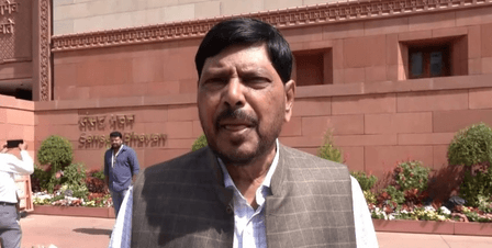 राहुल गांधी का आरोप झूठा, संसद में सभी को है बोलने का अधिकार : रामदास आठवले