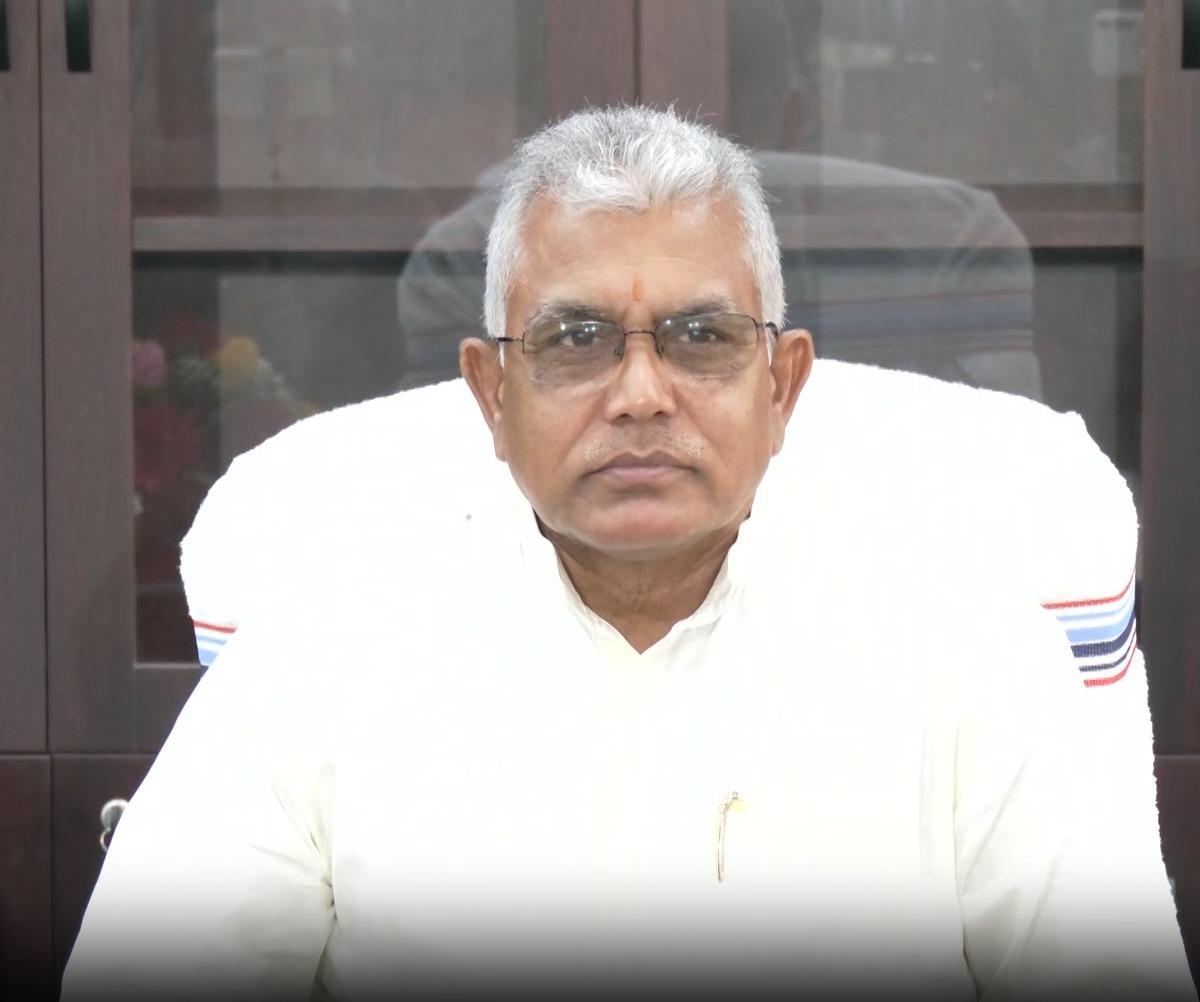 टीएमसी लूट और भ्रष्टाचार के आधार पर बनी पार्टी है, जितनी जल्दी खत्म हो, उतना बेहतर : दिलीप घोष