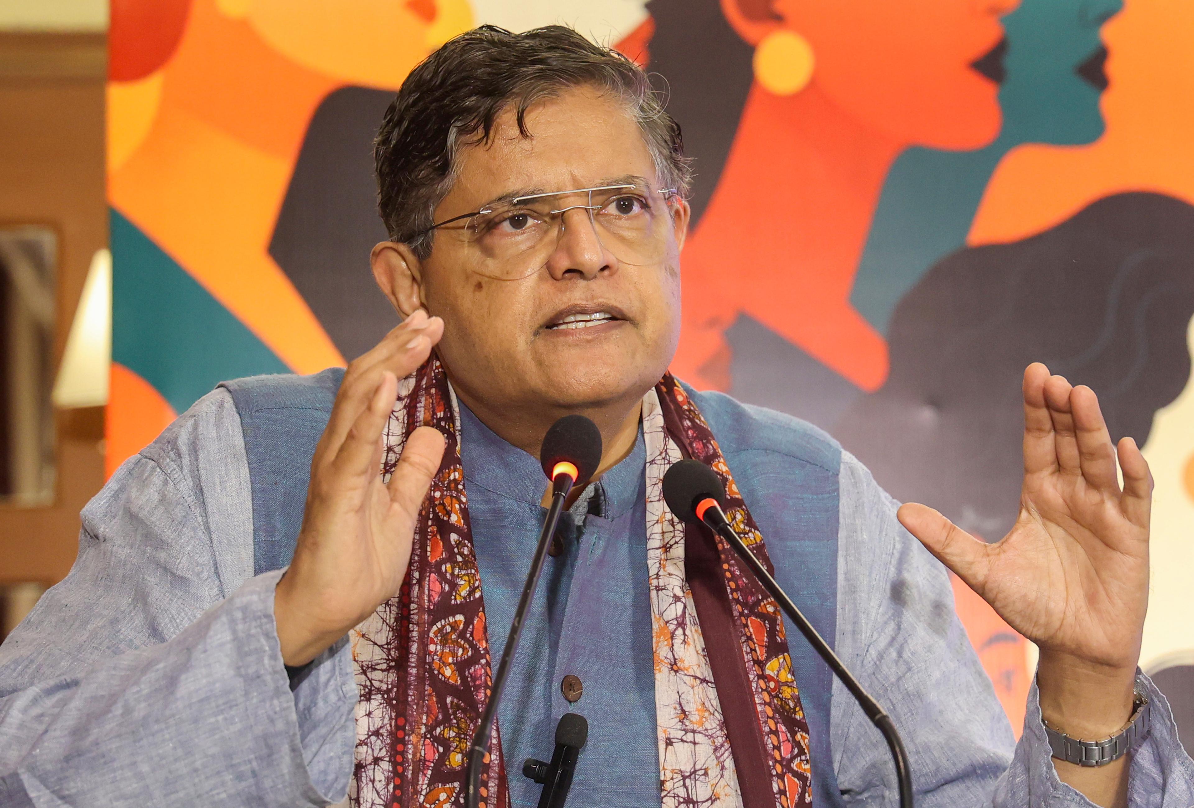 संसद में सरकारी कंपनियों की परफॉर्मेंस पर संसदीय समिति की छह रिपोर्टें पेश